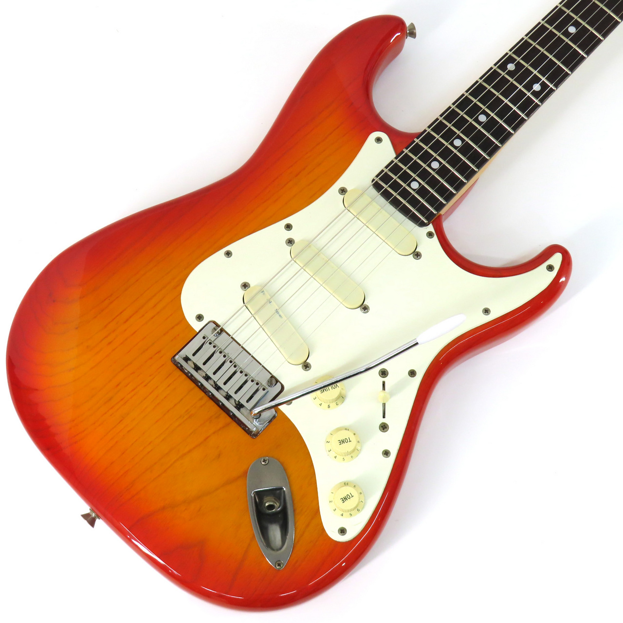 ギター FENDER JAPAN STR-85LS Fender Japan STR-85LS（中古/送料無料）【楽器検索デジマート】