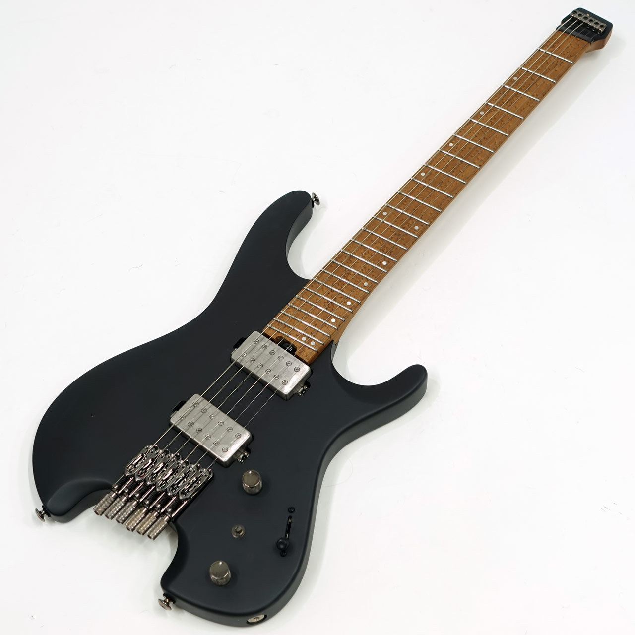 【美品/保証残2ヶ月】Ibanez QX52-BKF ブラック エレキギター Ibanez QX52-BKF Black Flat Quest Series Electric Guitar with