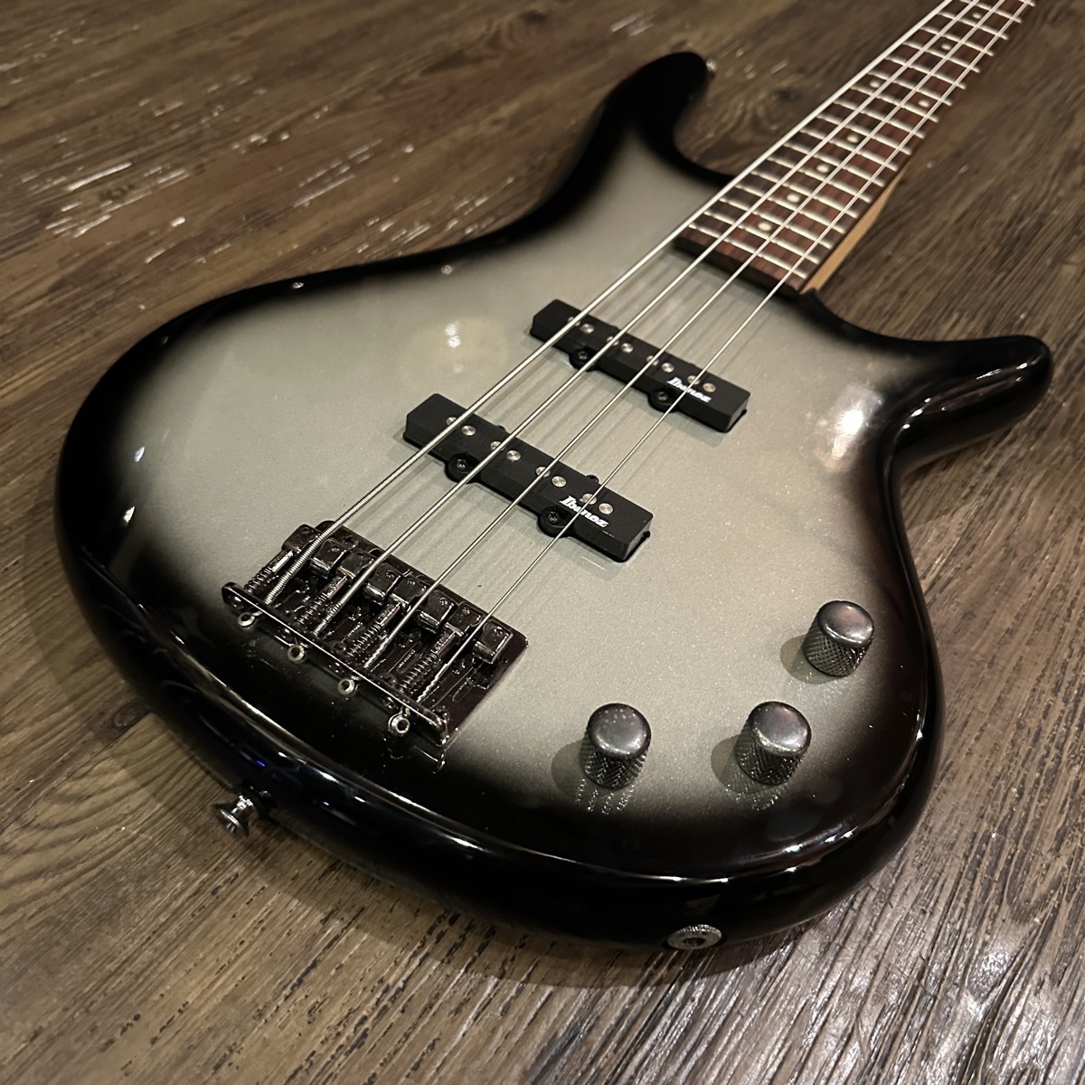 【清掃済】IBanez GSR-320 エレキベース Amazon | GIO Ibanez アクセサリーセット付き初心者向け4弦