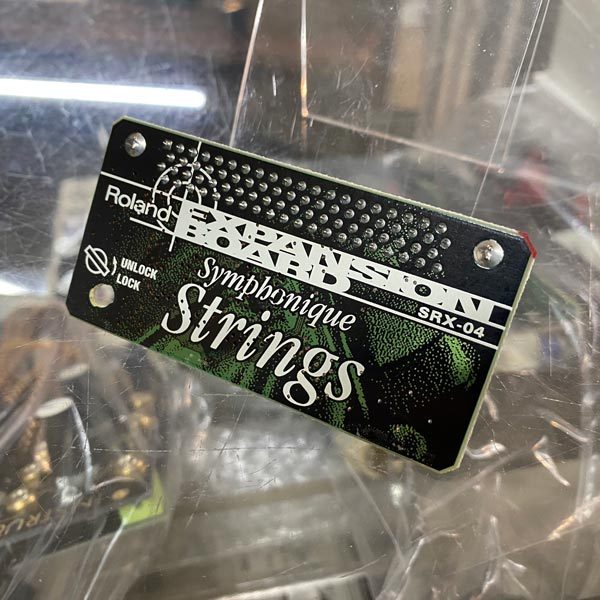 Roland/エキパン/SRX-04/Symphonique Strings Roland Expansion Board SRX-04 Symphonique Strings Card– Retro Gear