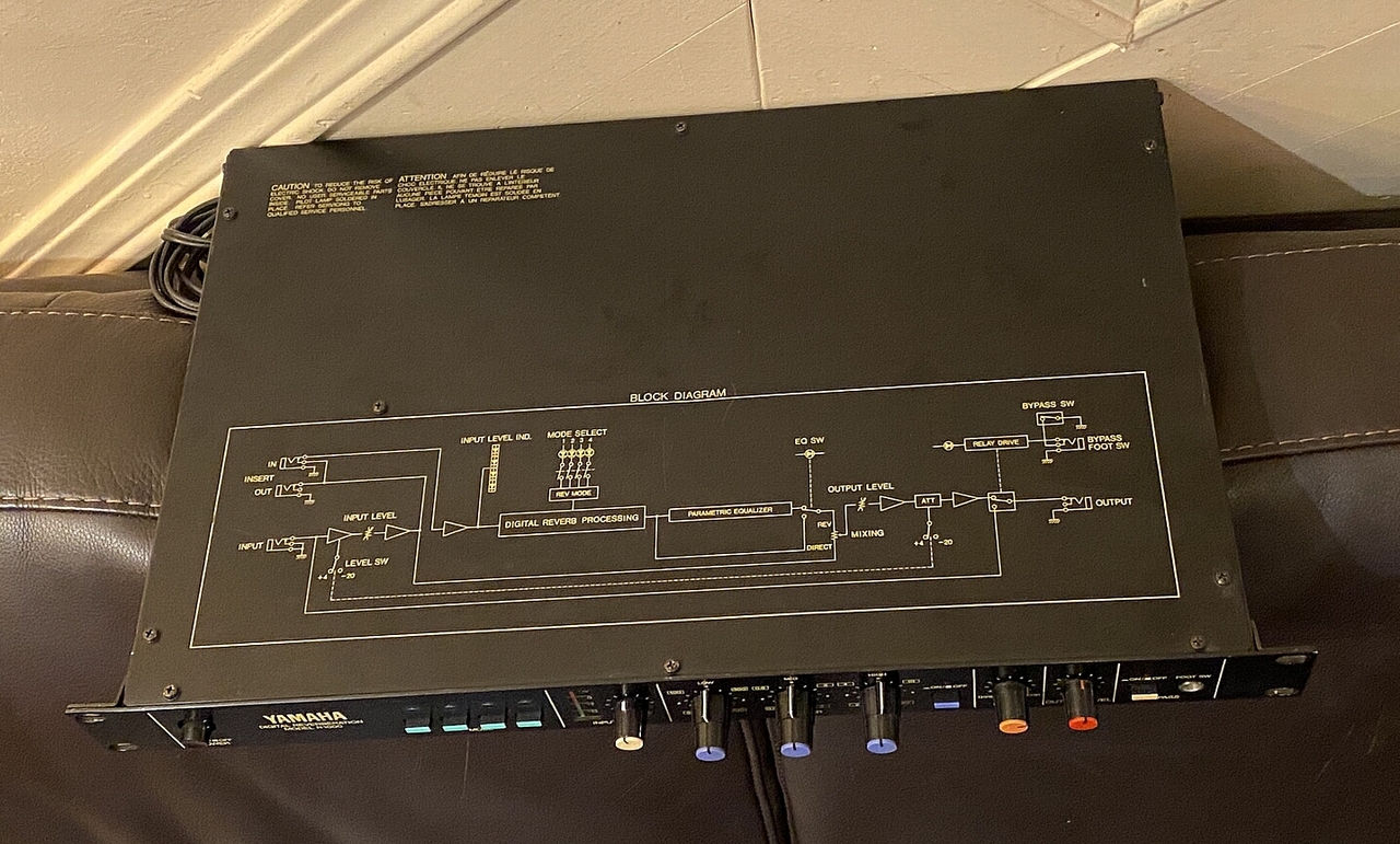 YAMAHA R1000 DIGITAL REVERBERATION（中古）【楽器検索デジマート】