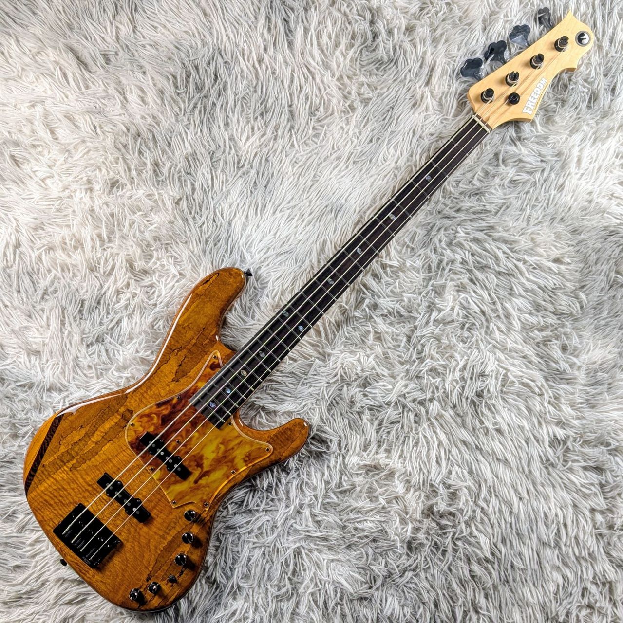 FREEDOM CUSTOM GUITAR RESEARCH Rhino 4ST FT 晩秋【現物画像】12/26