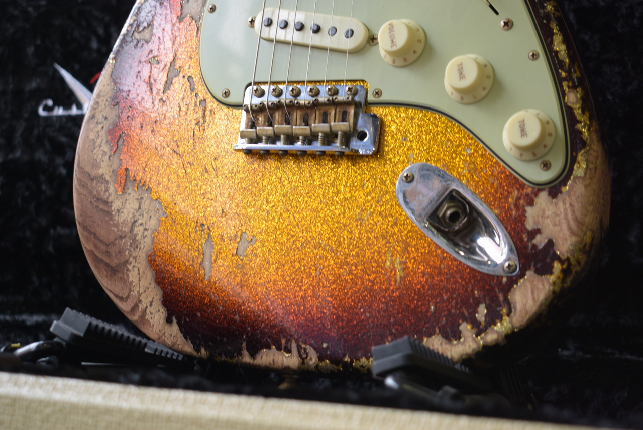 ストラトキャスター　サンバースト　ヘビーレリック Fender Custom Shop 1960 Stratocaster Heavy Relic [Aged Black