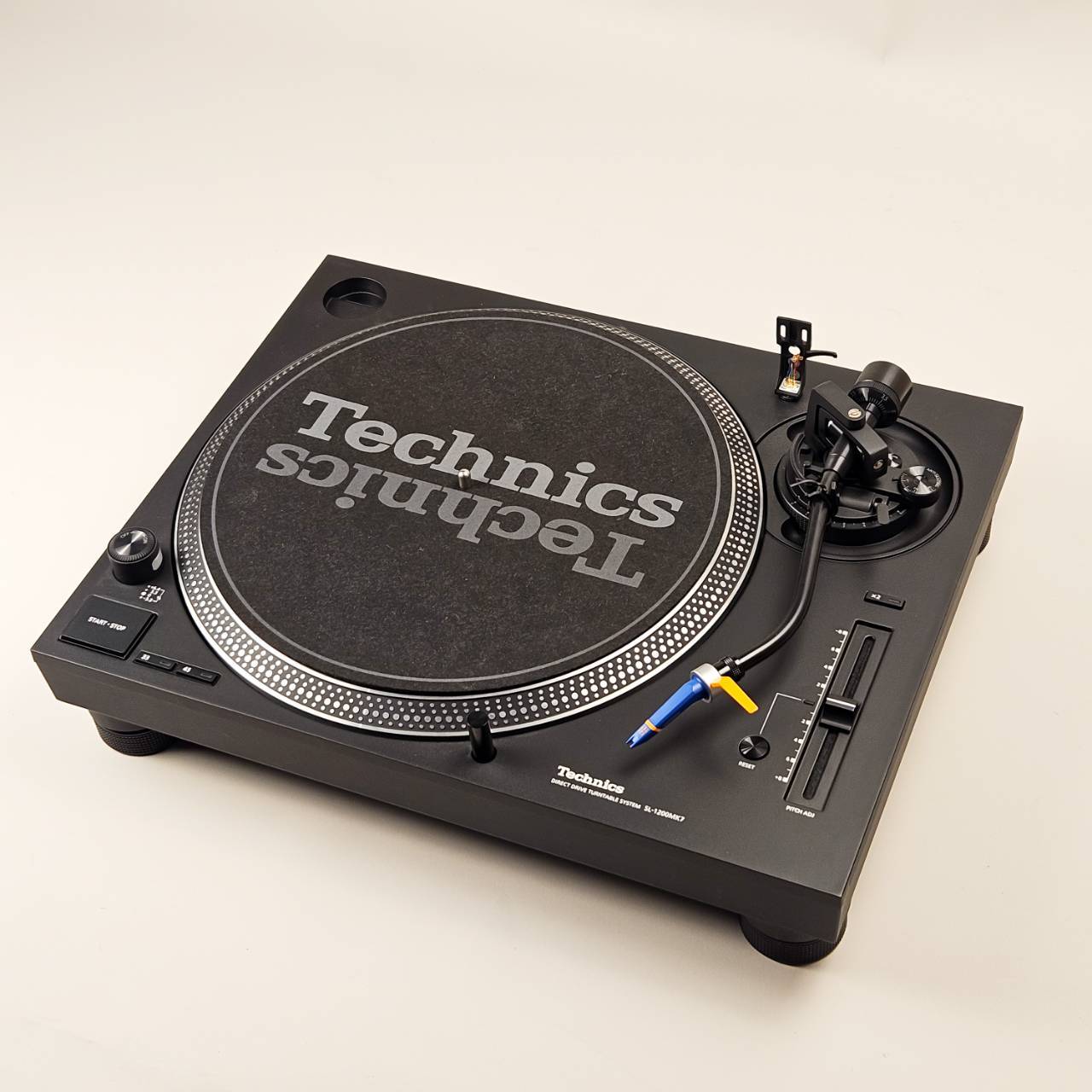 Technics SL-1200MK7-K 【展示品特価 / 現物画像】（新品特価/送料無料