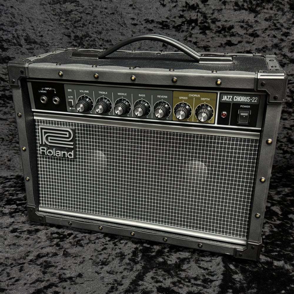 Roland JC-22 【新宿店】（中古/送料無料）【楽器検索デジマート】