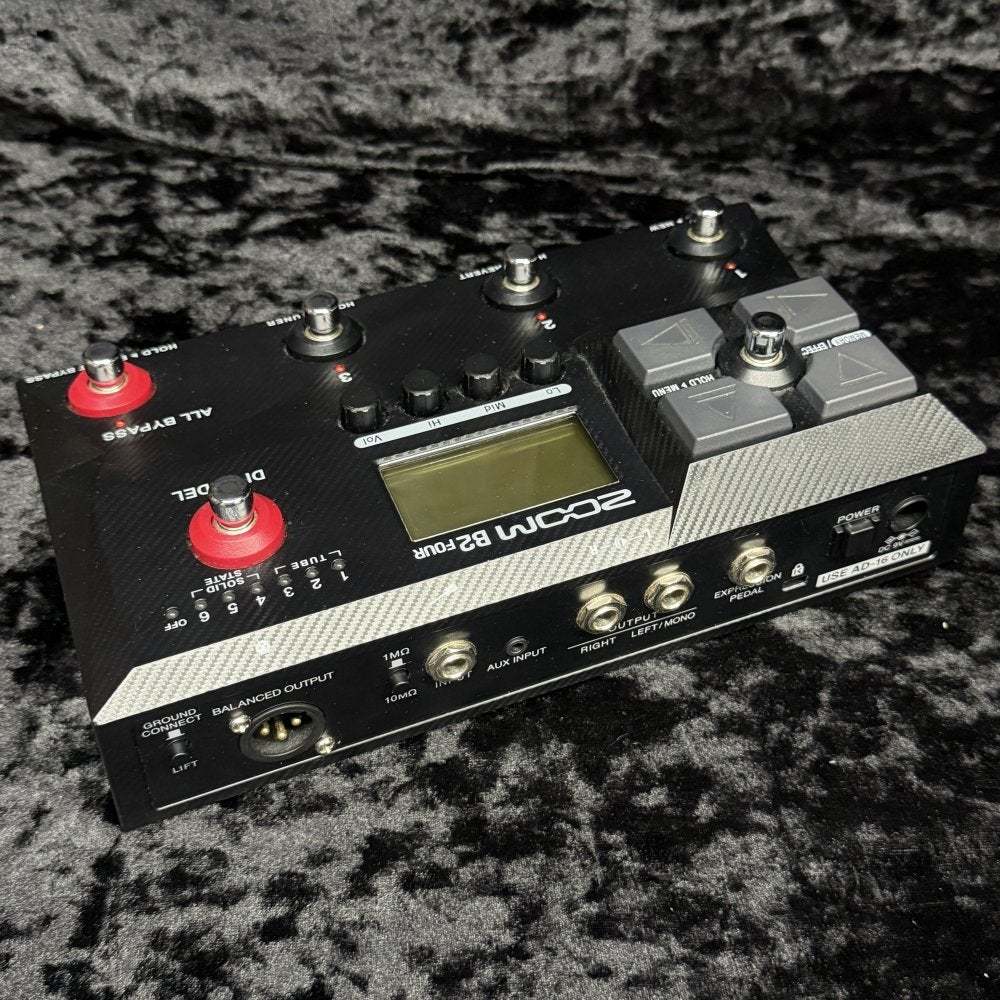ZOOM B2 FOUR 【新宿店】（中古）【楽器検索デジマート】