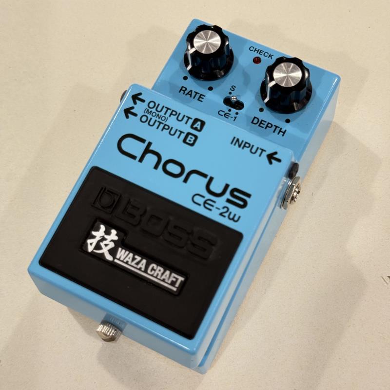 【中古】BOSS CE-2w BOSS USED 中古 CE-2w（中古）【楽器検索デジマート】