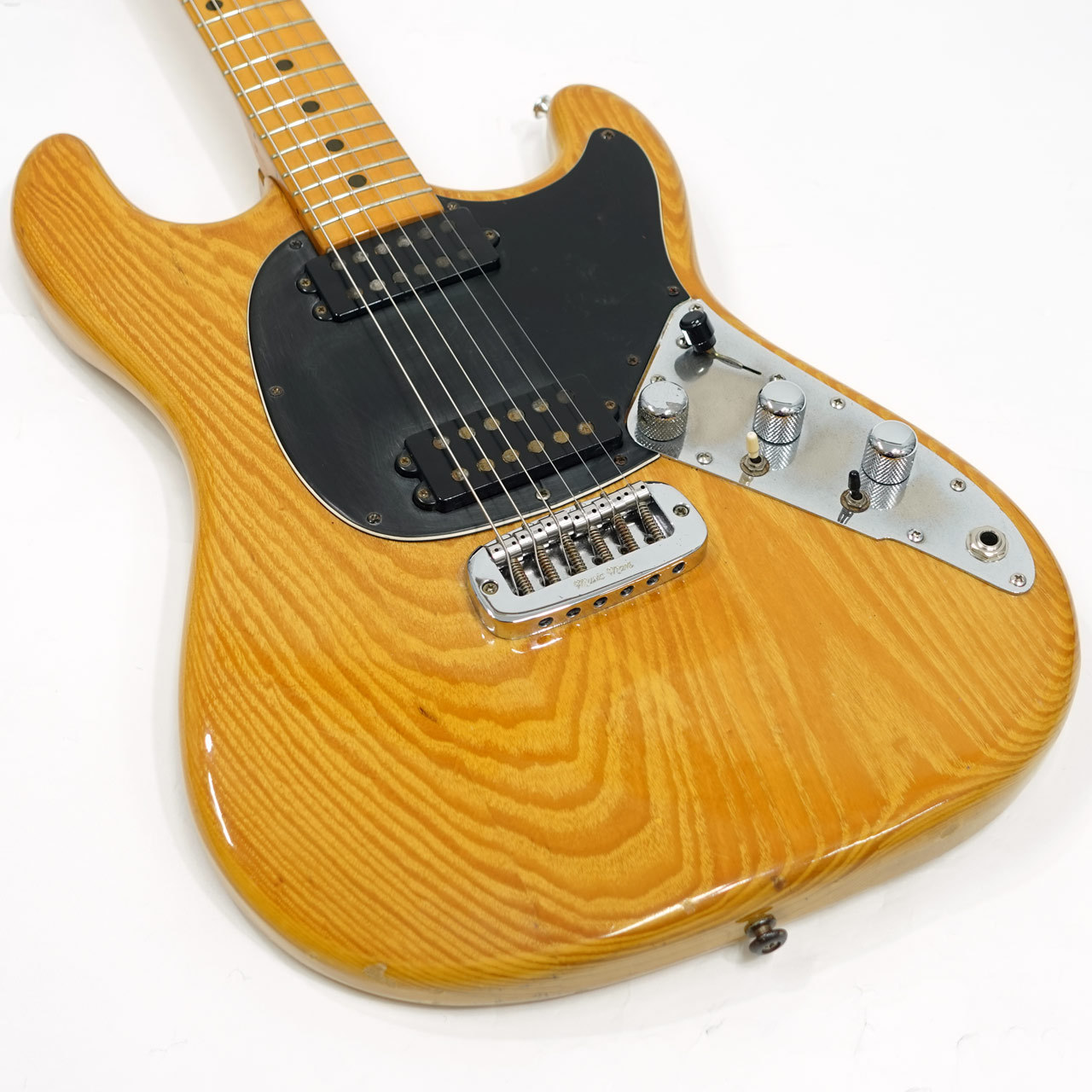 ミュージックマン SABREⅡエレキギター ナチュラル　改造無し❗️ 値下げ‼️ミュージックマン SABREⅡエレキギター ナチュラル 改造無し