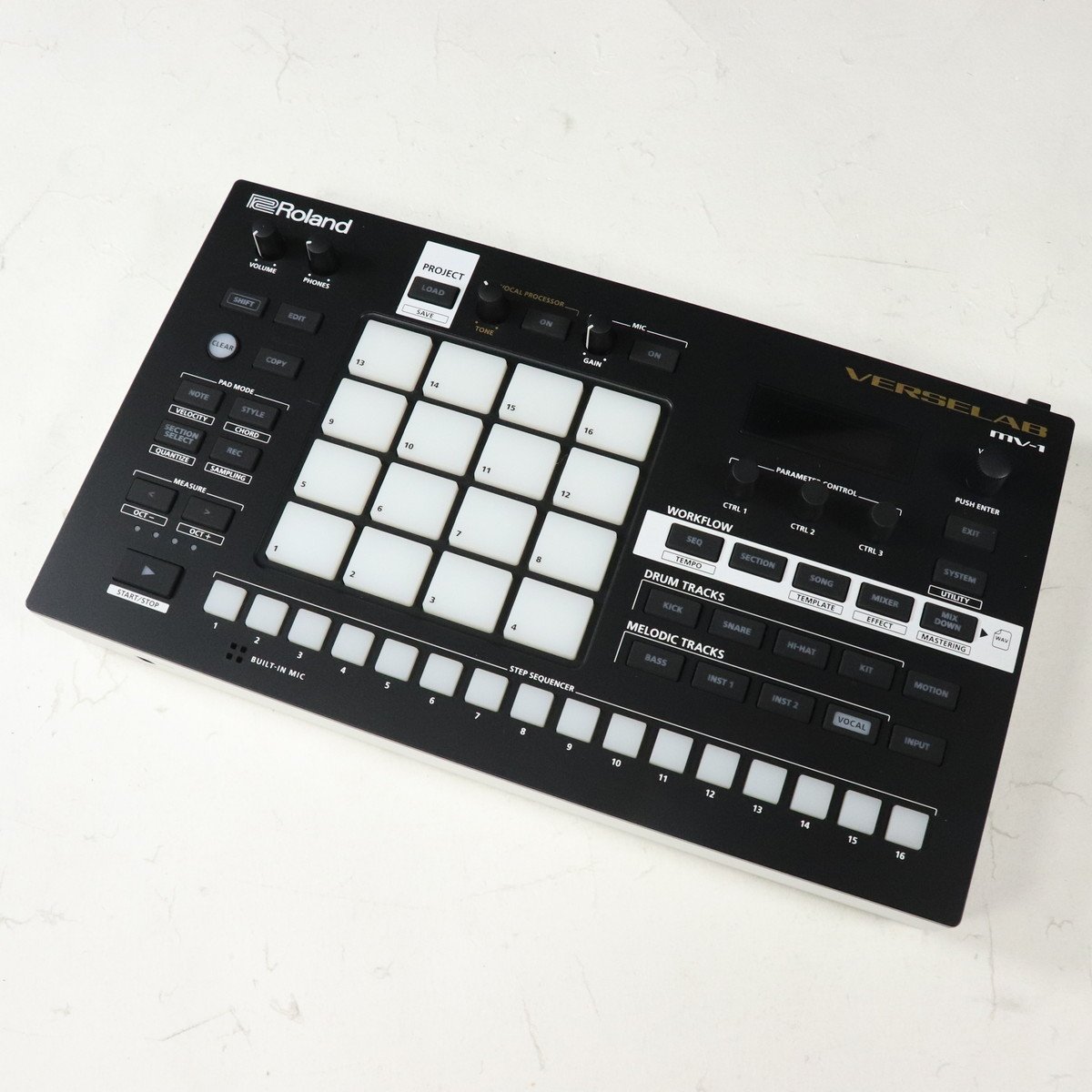 Roland VERSELAB MV-1 AIRA Series Song Production Studio 【梅田店