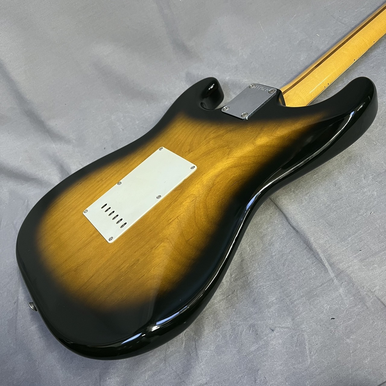 Fender Japan ST57-115 T フジゲン期Eシリアル1986年製（ビンテージ