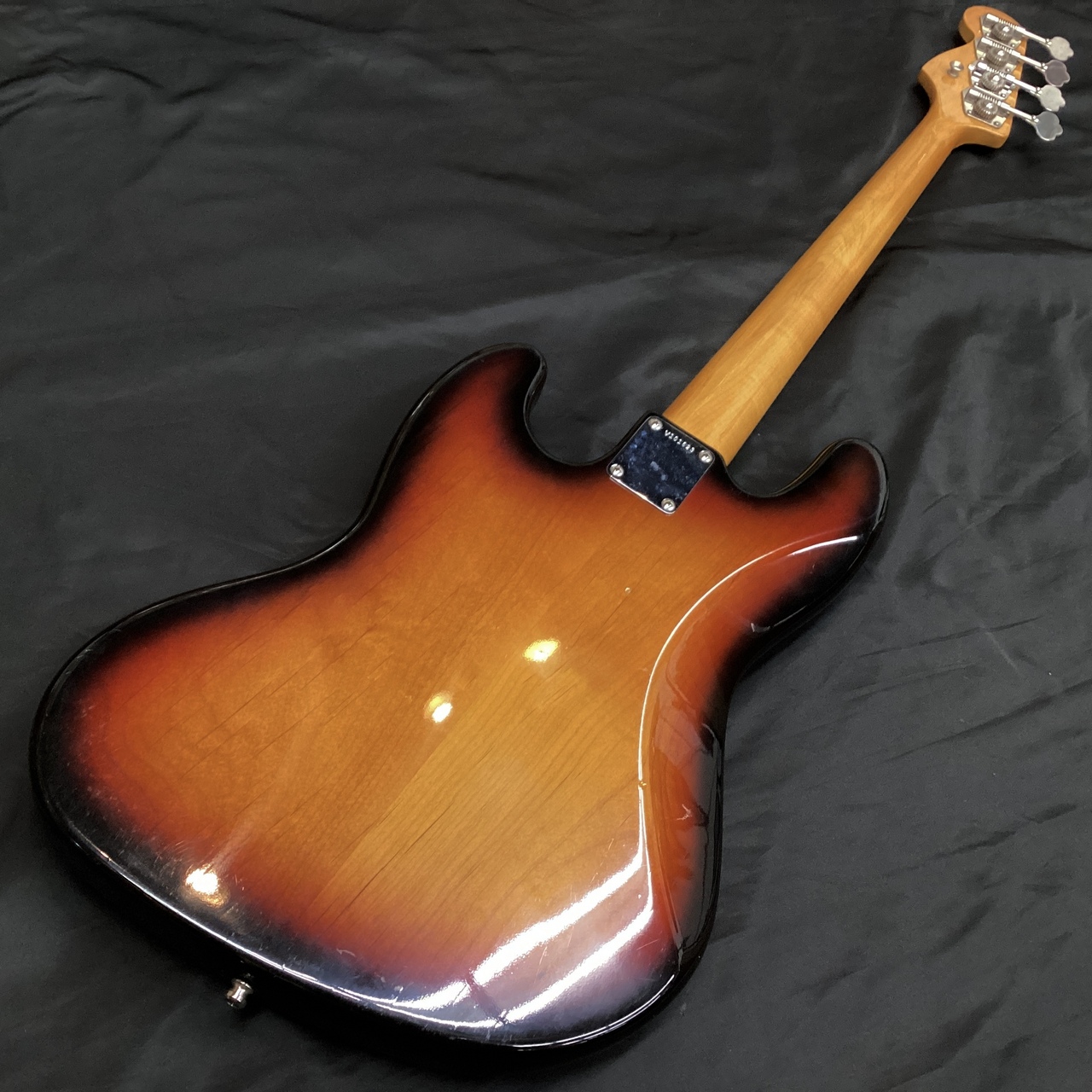 Fender USA American Vintage '62 Jazz Bass/3-Tone Sunburst 1997年製