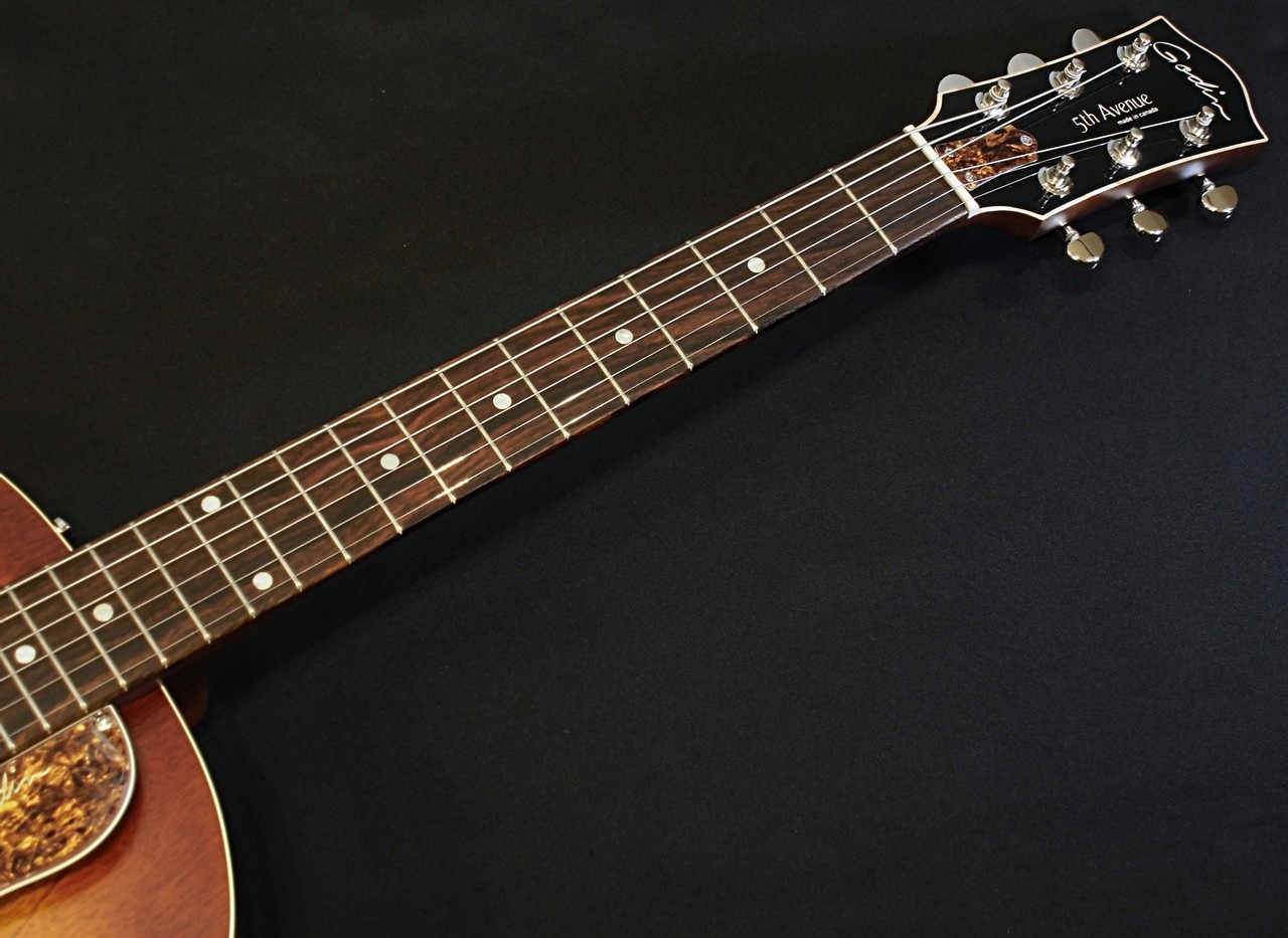 Godin 5th Avenue Kingpin P90 / Cognac Burst【2.29kg】（新品特価