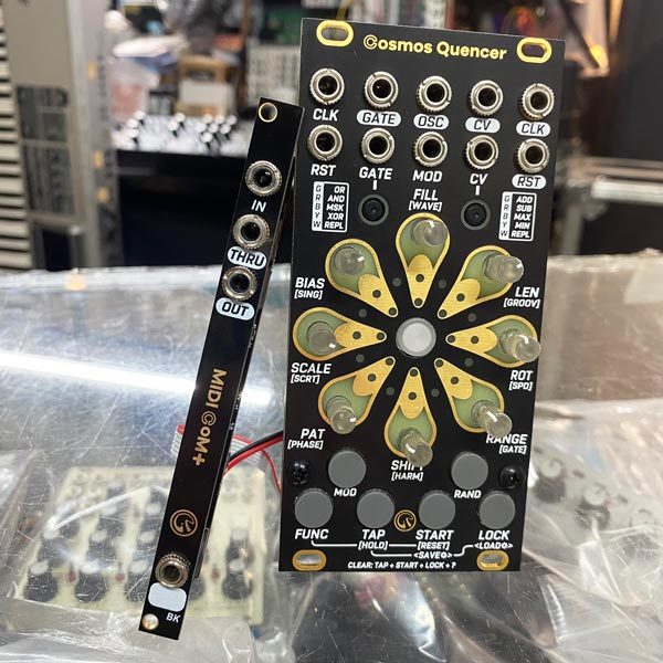 centrevillage Cosmos Quencer + MIDI CoM+（中古）【楽器検索