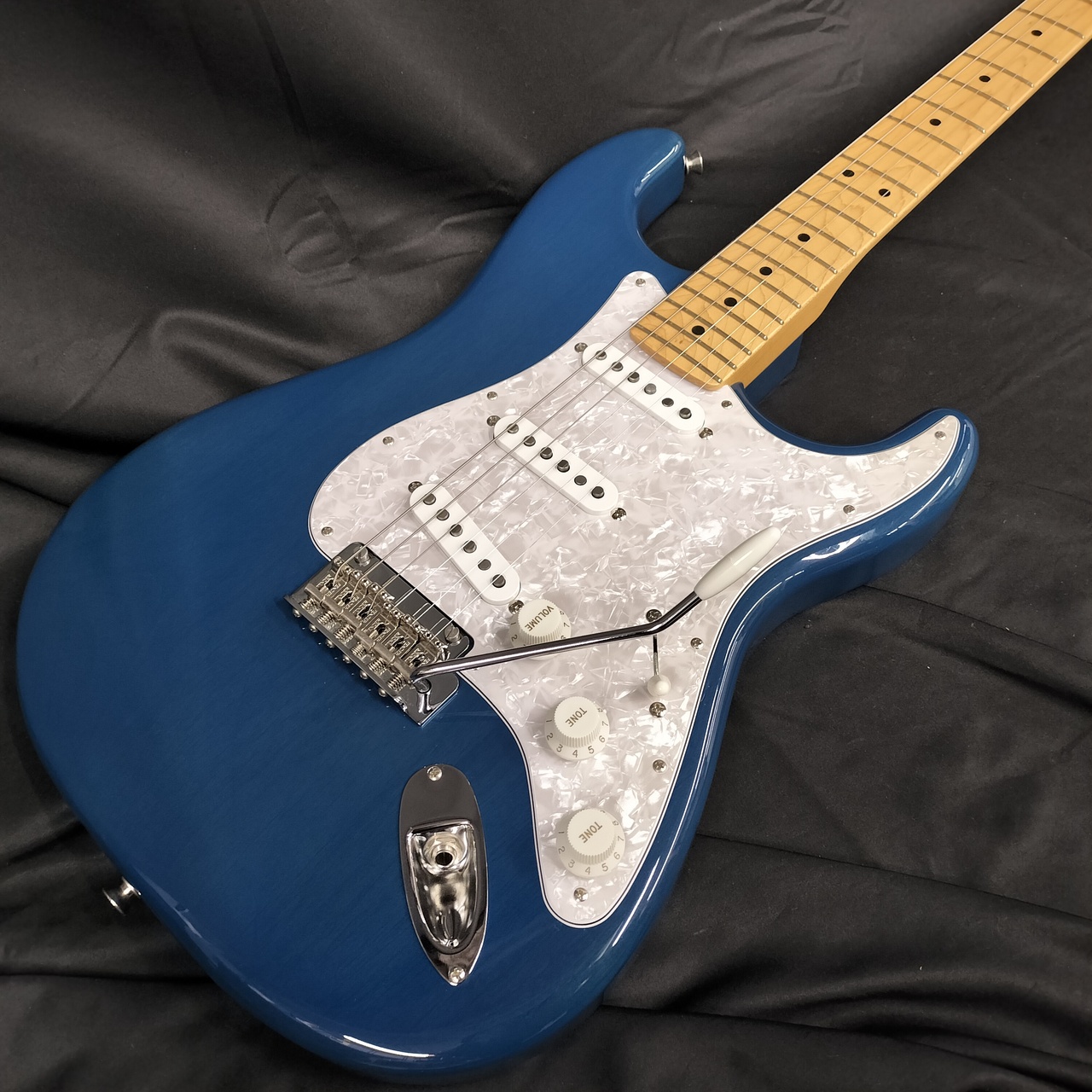 Fender Made in Japan Hybrid II Stratocaster/ Forest Blue