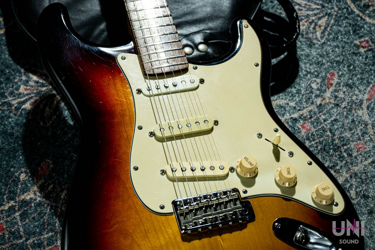 Vanzandt STV-R2 3tone Sunburst / 1995（中古）【楽器検索デジマート】