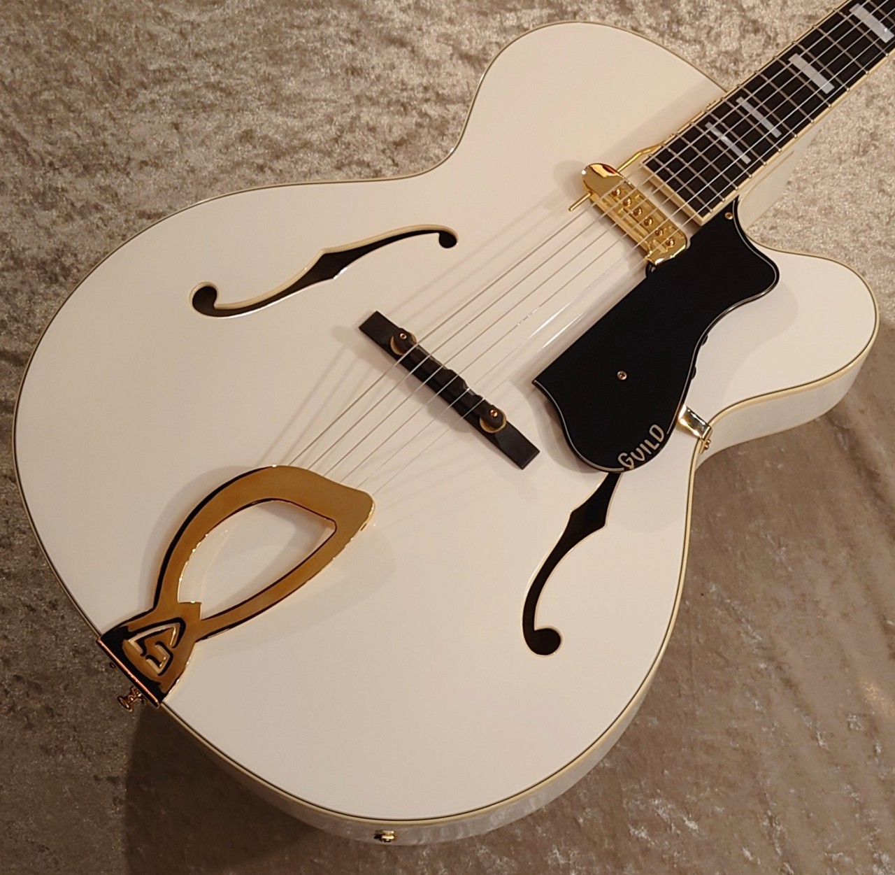 GUILD 【USED】A-150 SAVOY Special Snowcrest White 2019年製 [2.94kg