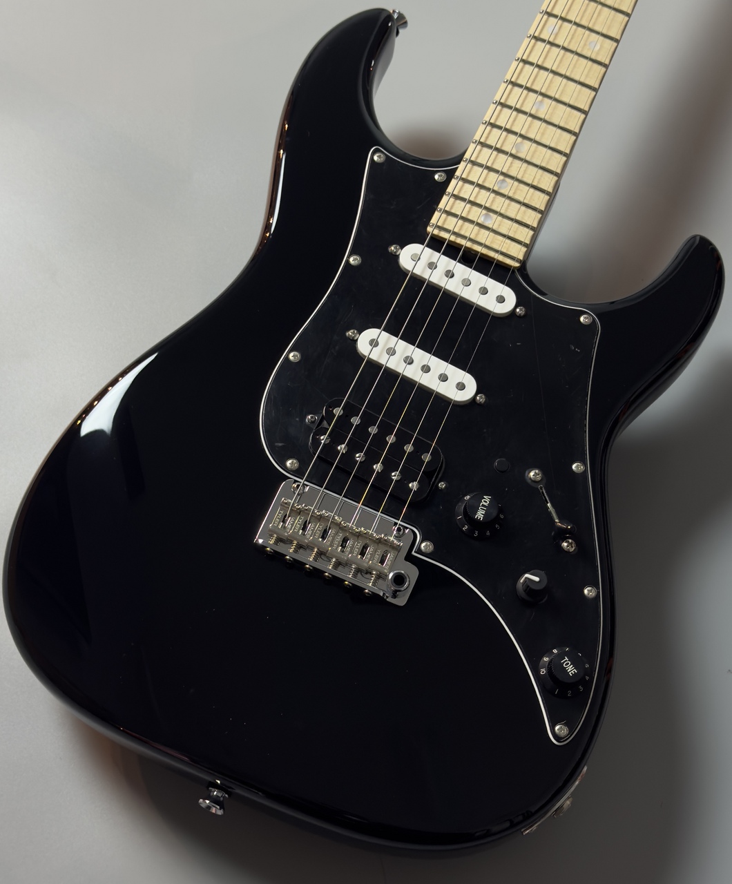 ギター James Tyler Japan / Sutdio Elite James Tyler Japan JP Studio Elite HD BLK #J25092 【3.52㎏】（新品