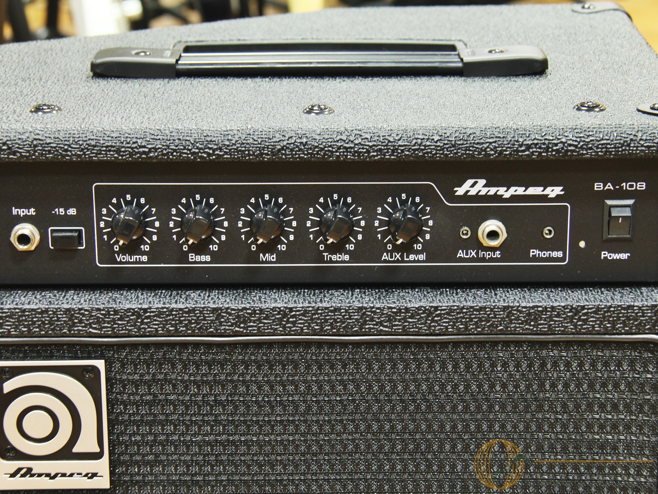 Ampeg BA-108 V2 [WL277]【神戸店在庫】（中古）【楽器検索デジマート】