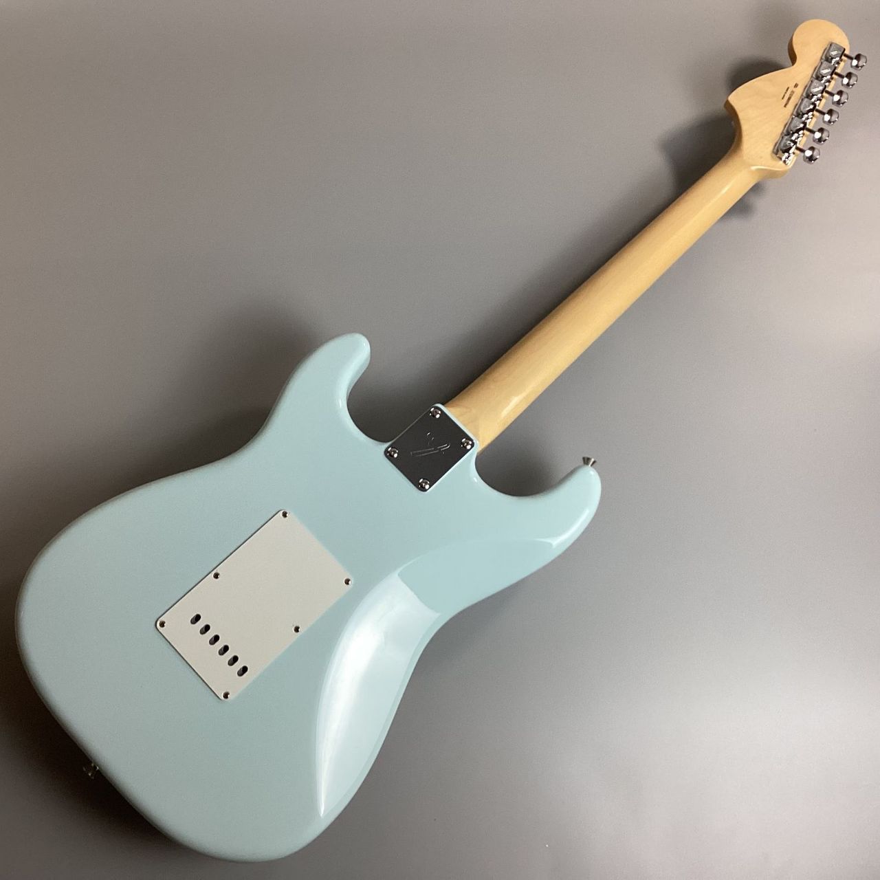 国産sonic ストラトキャスター エレキギター Squier by Fender SONIC STRATOCASTER Laurel Fingerboard Black