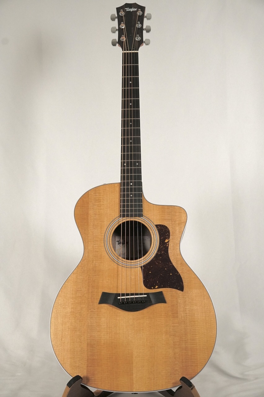 Taylor 214ce #2204096346【エレアコ】【2026年製】【NEW】（新品