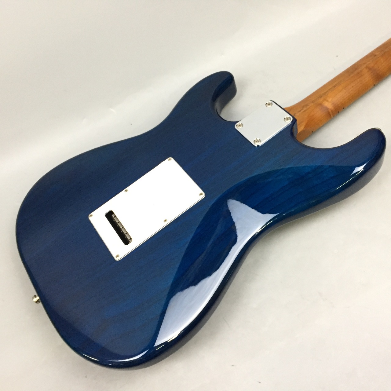 ✰新しく写真を追加しました✨【生産終了品】美品／Fender Montery Fender FSR Made in Japan Hybrid Ⅱ Stratocaster Transparent