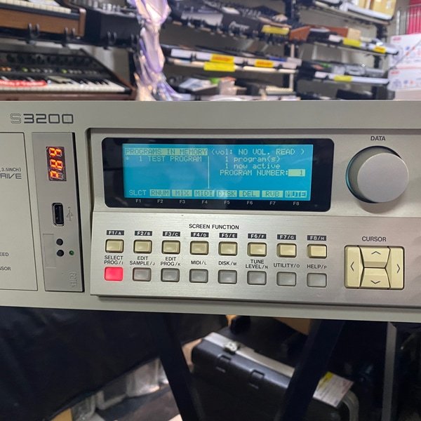 DTM・DAW AKAI S3200 AKAI S3200（中古）【楽器検索デジマート】