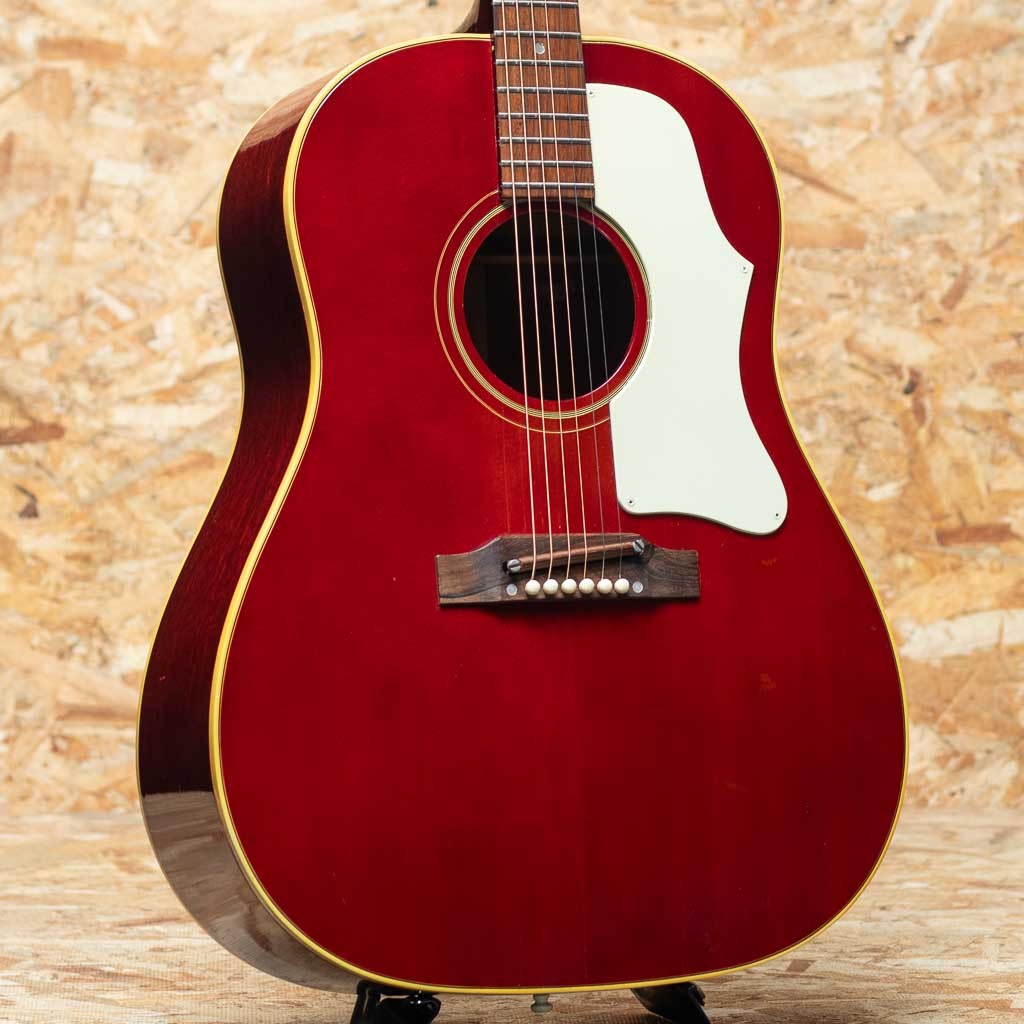 ギター GIBSON J-45 1968 Red 2001 渋谷店VINTAGEブログ＃9】 GIBSON / 1968年製 J-45 Cherry Red