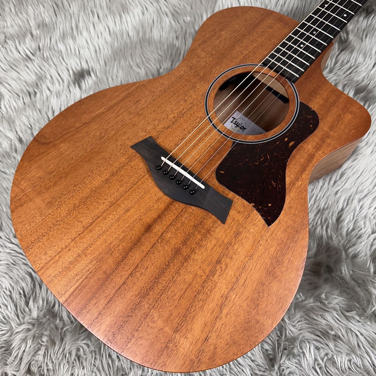 Lumber アコースティックギター　エレアコ Taylor 【現物写真】24ce エレアコギター 2.03kg（新品/送料無料