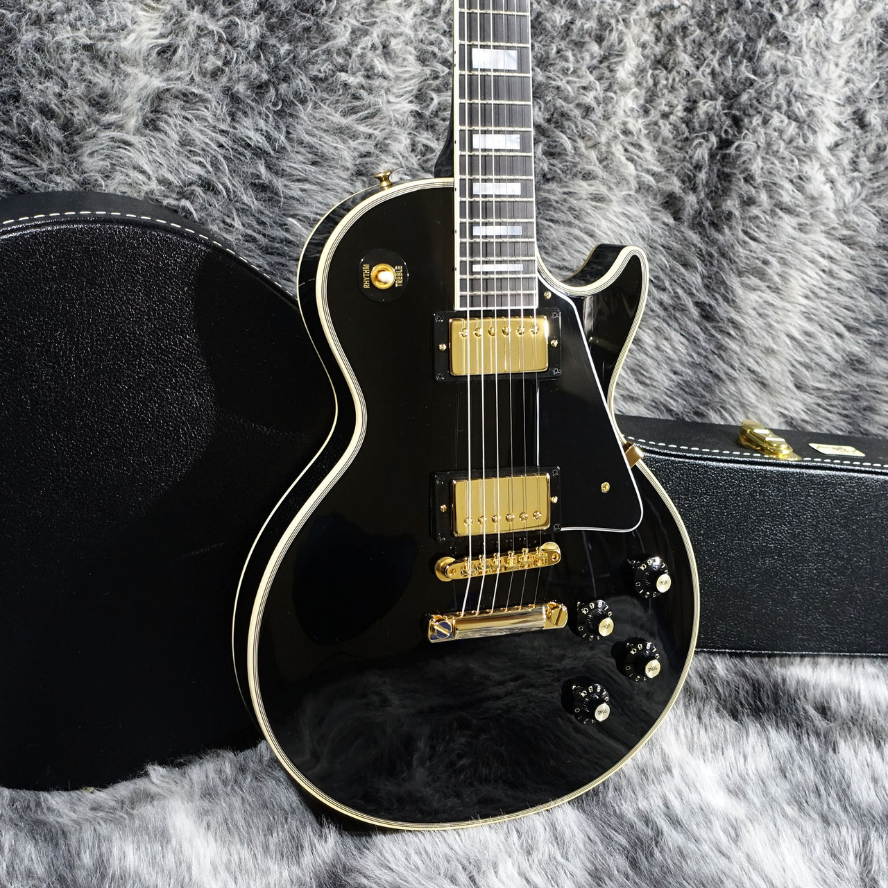 ギター Gibson Custom Shop 1968 LesPaul Custom 1968 Les Paul Custom Reissue | Gibson Japan