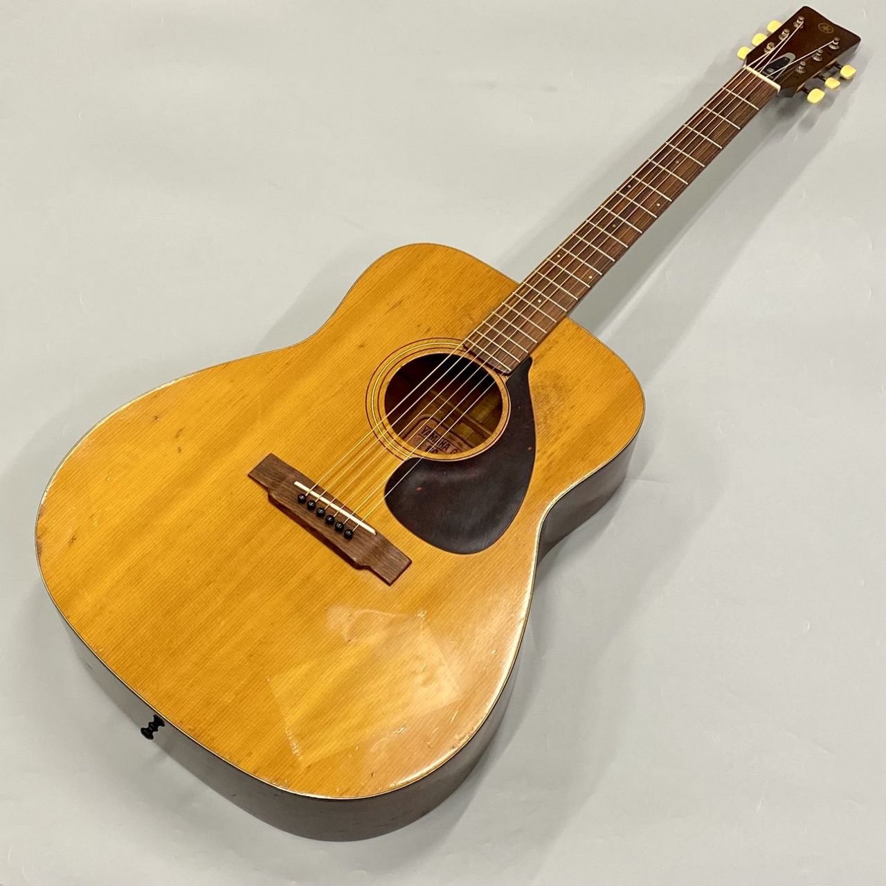 貫禄❗️YAMAHA FG-140赤ラベル　 ジャパンヴィンテージアコギ　調整済！ FG-140 赤 Yamaha - ギター大図鑑 PoloPPo