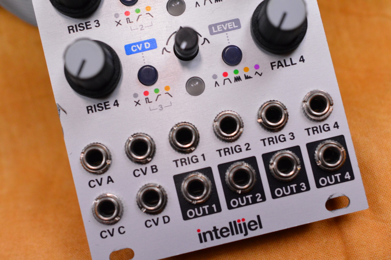 Intellijel Quadrax（中古）【楽器検索デジマート】