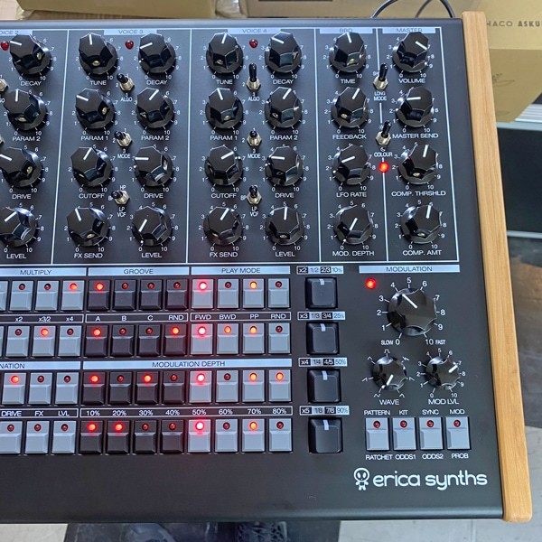 【中古】 Obsession Erika Erica Synths PERKONS HD-01（中古）【楽器検索デジマート】