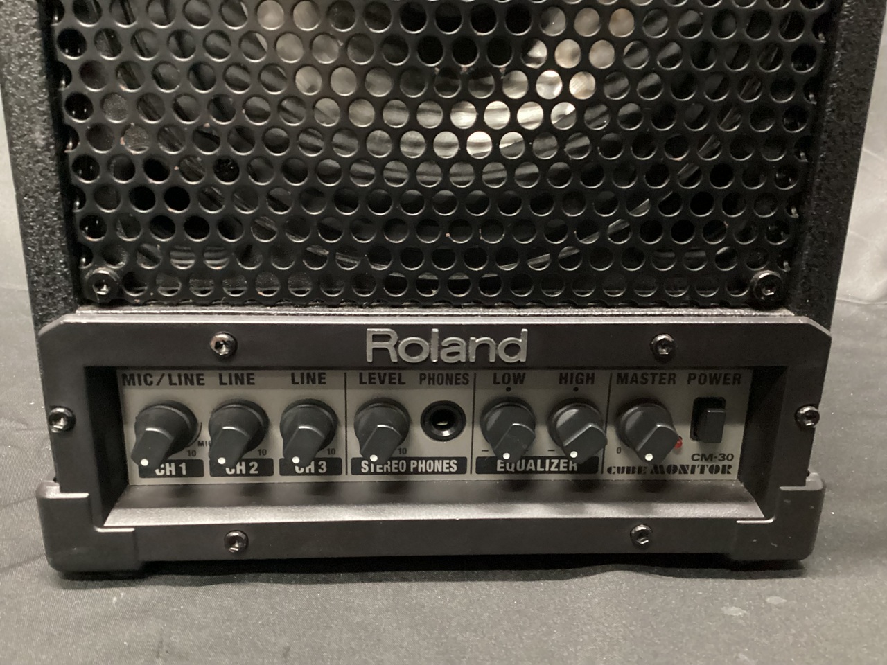 Roland CM-30 Cube Monitor (ローランド CM30 モニタースピーカー