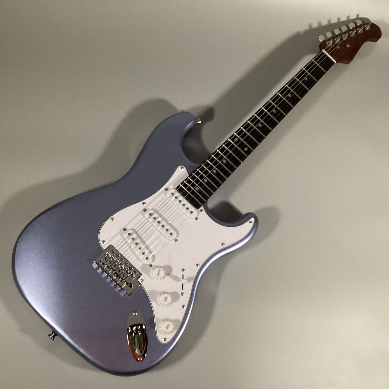 BUSKER'S BST-Standard IBU ストラトキャスタータイプ ローステッド