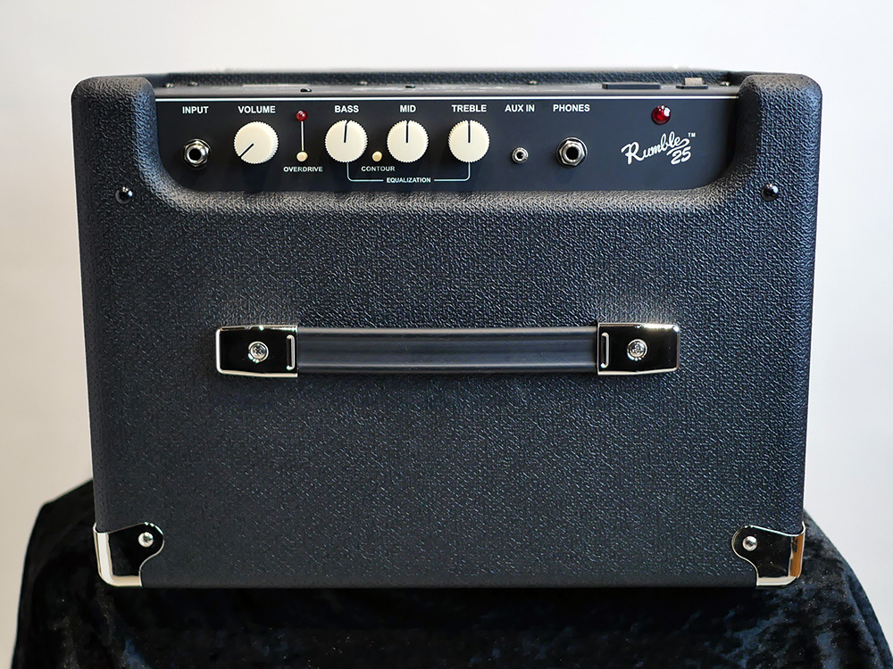 Fender Rumble 25（新品）【楽器検索デジマート】