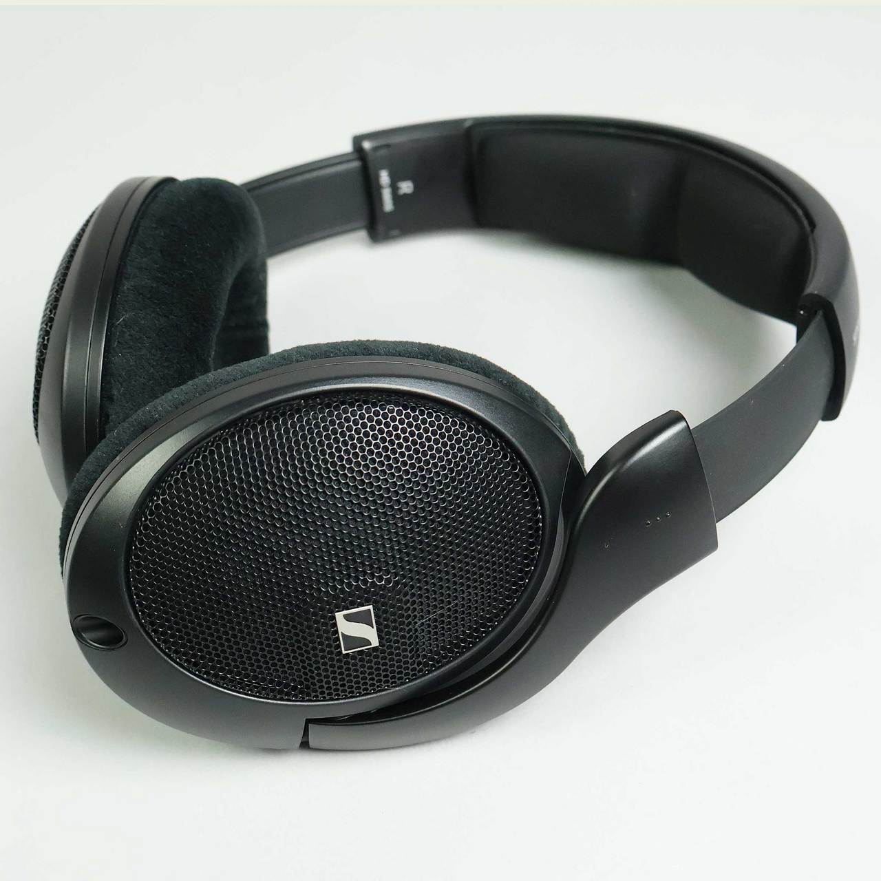 SENNHEISER HD560S ヘッドフォン 【中古】（中古/送料無料