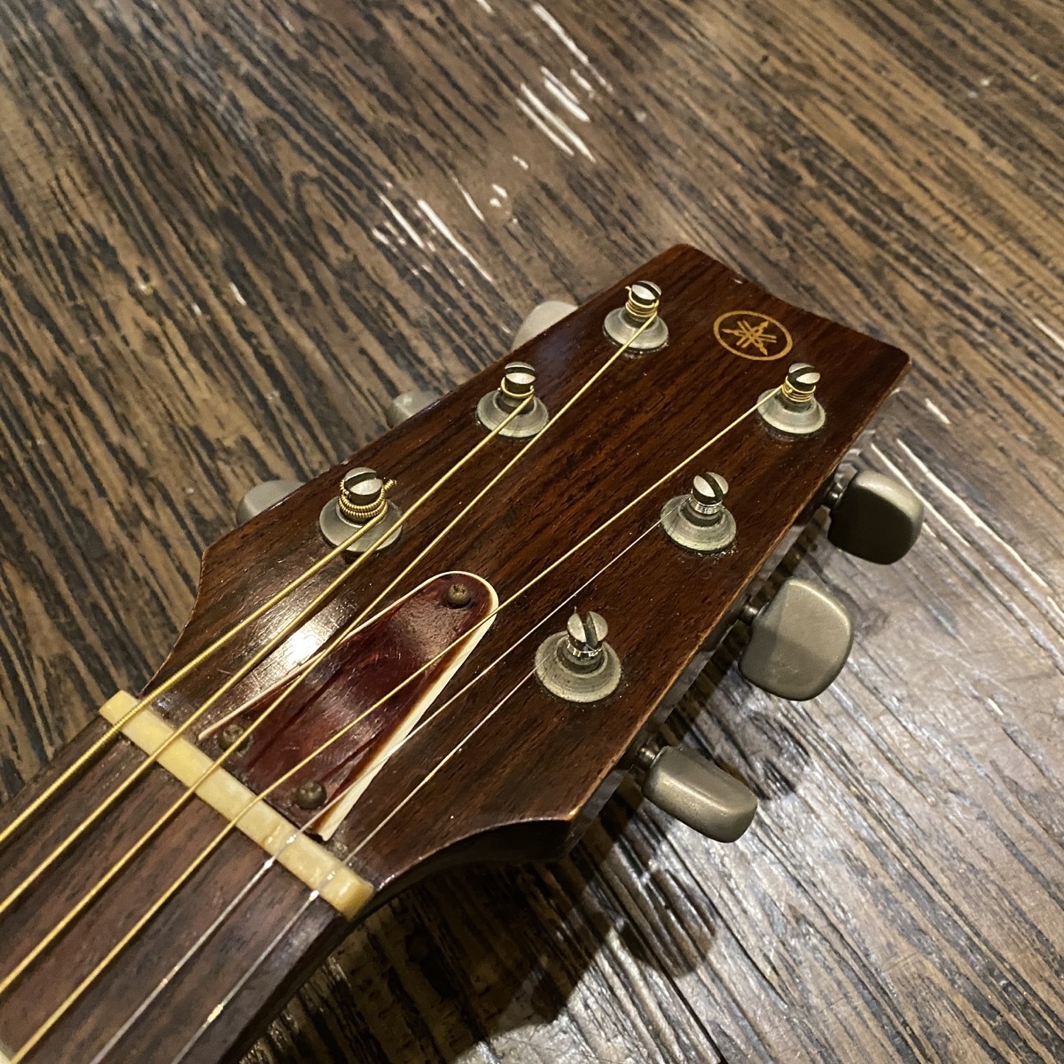 N*n様 YAMAHA FG-200 アコースティックギター（純正ソフトケース付 N*n様 YAMAHA FG-200 アコースティックギター（純正ソフトケース付