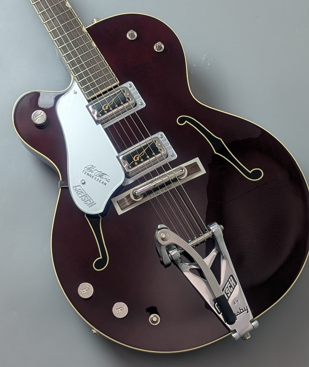 Gretsch G6119T-62 Limited Edition '62 Tennessean Hollow Body with