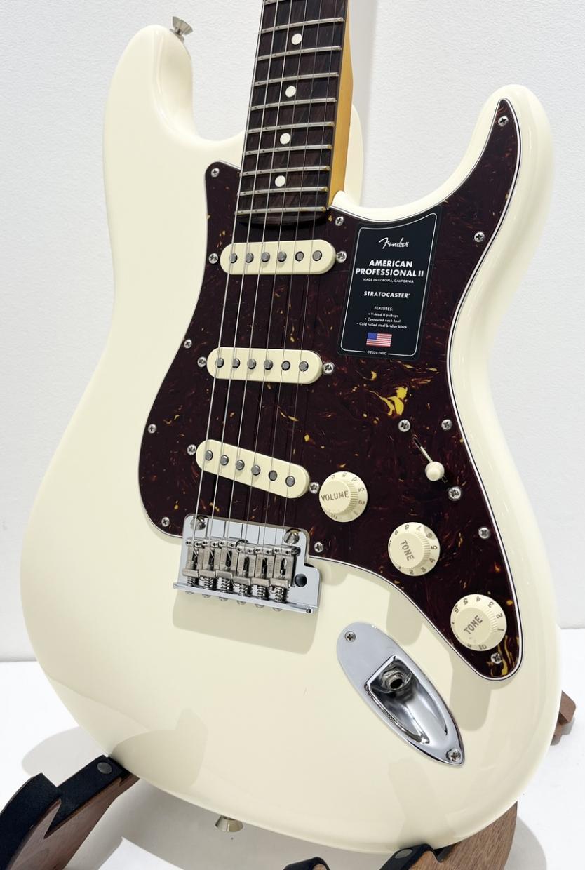 Fender American Professional II Stratocaster, Rosewood / Olympic