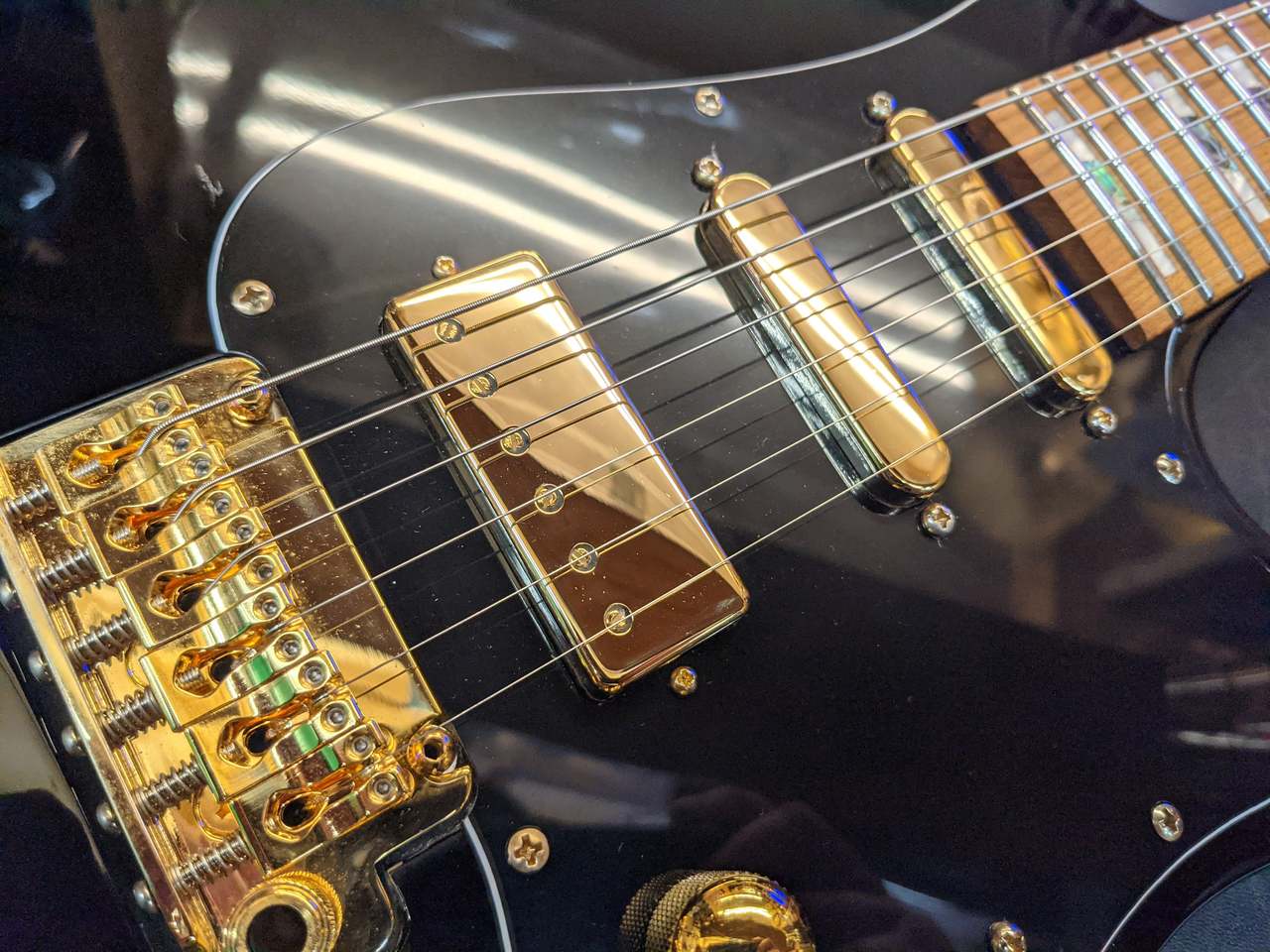 Ibanez THBB10 Polyphia Tim Henson Model（中古/送料無料）【楽器検索