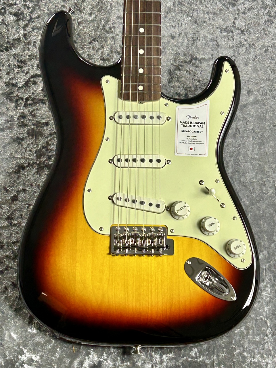 Fender Made in Japan Traditional II 60s Stratocaster -3-Color ...