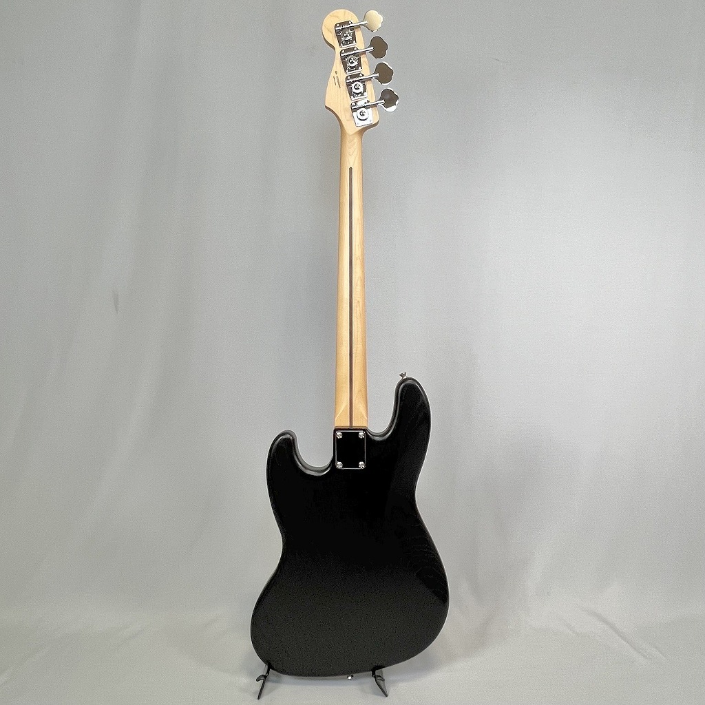 ブラック　ジャズベースタイプ Fender Made in Japan Limited Jazz Bass®, Raw Ash Black