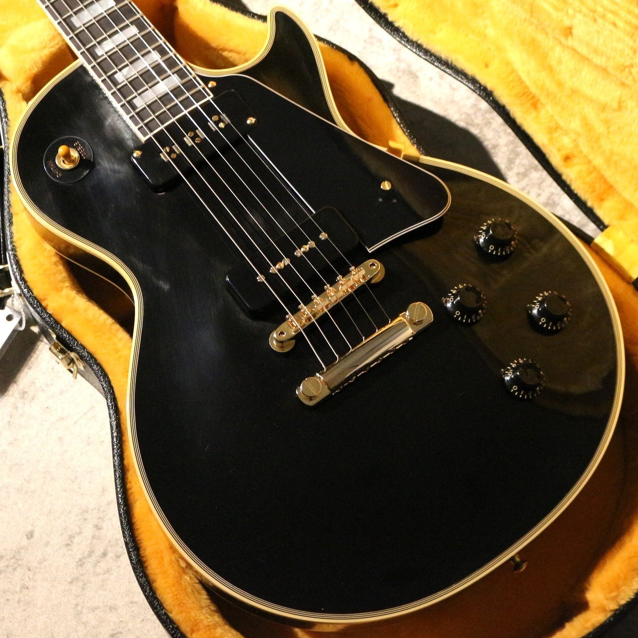 アルニコV/ビンテージスタイル・高出力ピックアップ（N/M6.4～B7.5Ｋ） FiberBobbin/VintageClothWire 夏季特価！アルニコV⁄ビンテージスタイル・高出力ピックアップ（N⁄M6.4