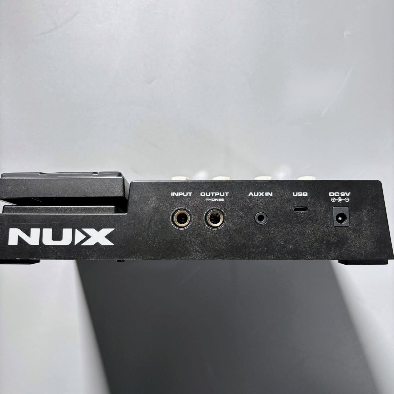 nux MG-300 マルチエフェクター 【現物写真】（中古/送料無料）【楽器