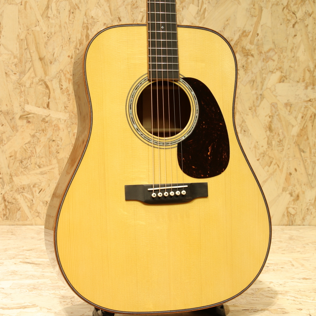 Martin CTM D-28 Italian Alpine Spruce Guatemalan Rosewood（新品