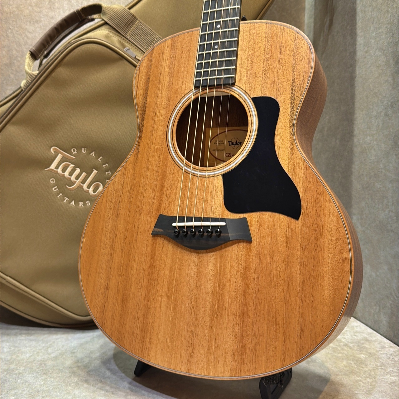 Taylor 【試奏動画あり】GS Mini Mahogany #2204286201【心安らぐ音色