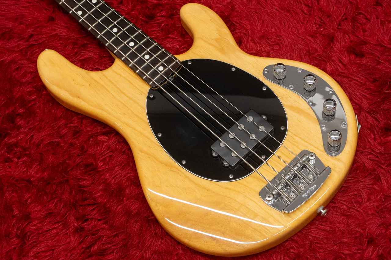 Hard Case Musicman Stingray 2005
