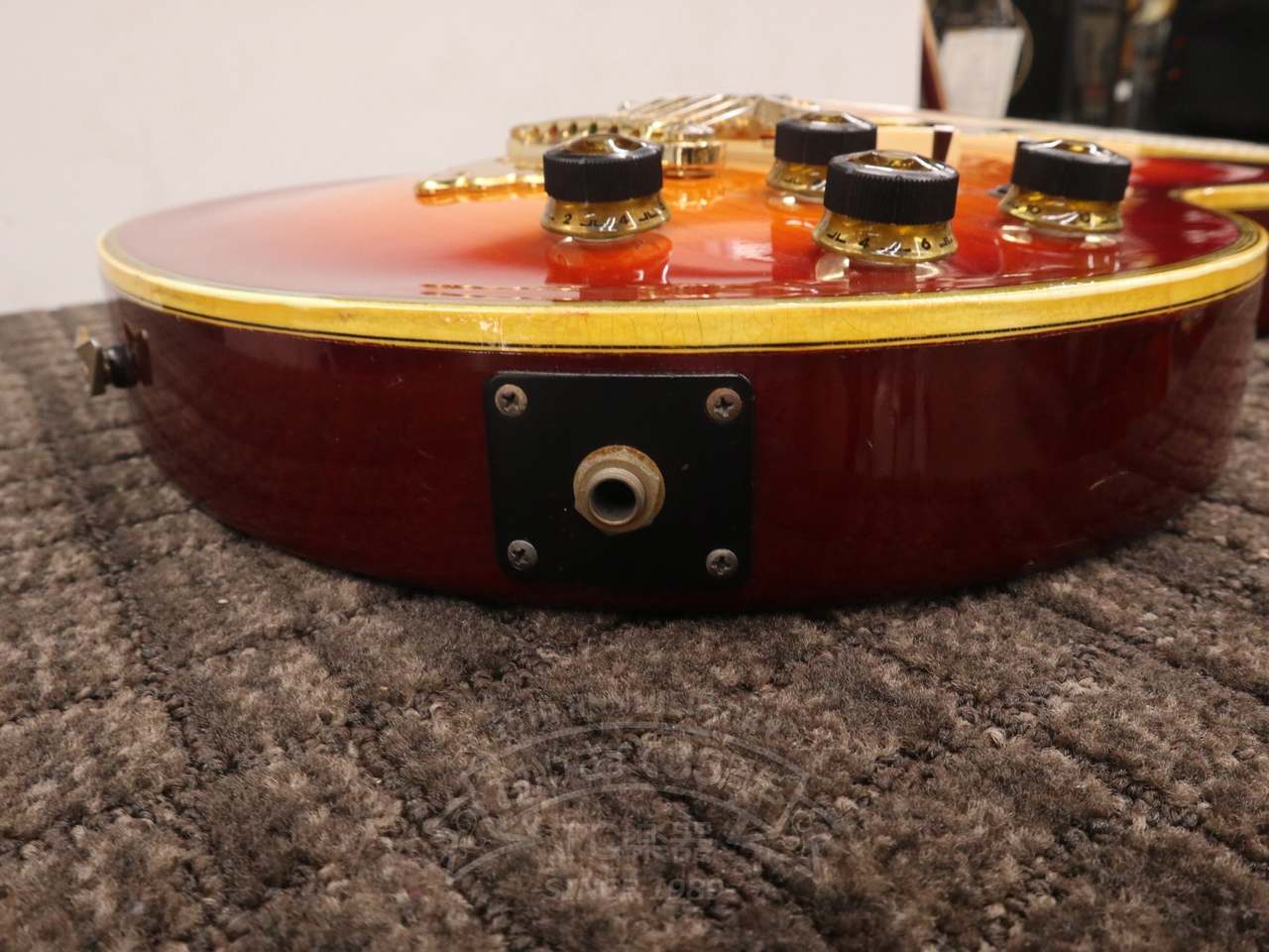 Ibanez 1983 AR300CS Artist Cherry Sunburst（ビンテージ）【楽器検索