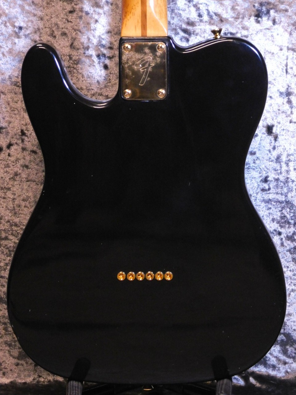 Fender Collectors Edition Black & Gold Telecaster '82（ビンテージ