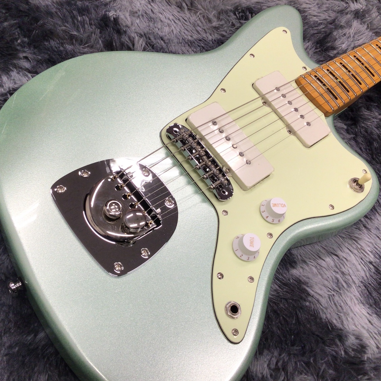 Sire Larry Carlton J5 Surf Green Metallic 【ラリー・カールトン監修
